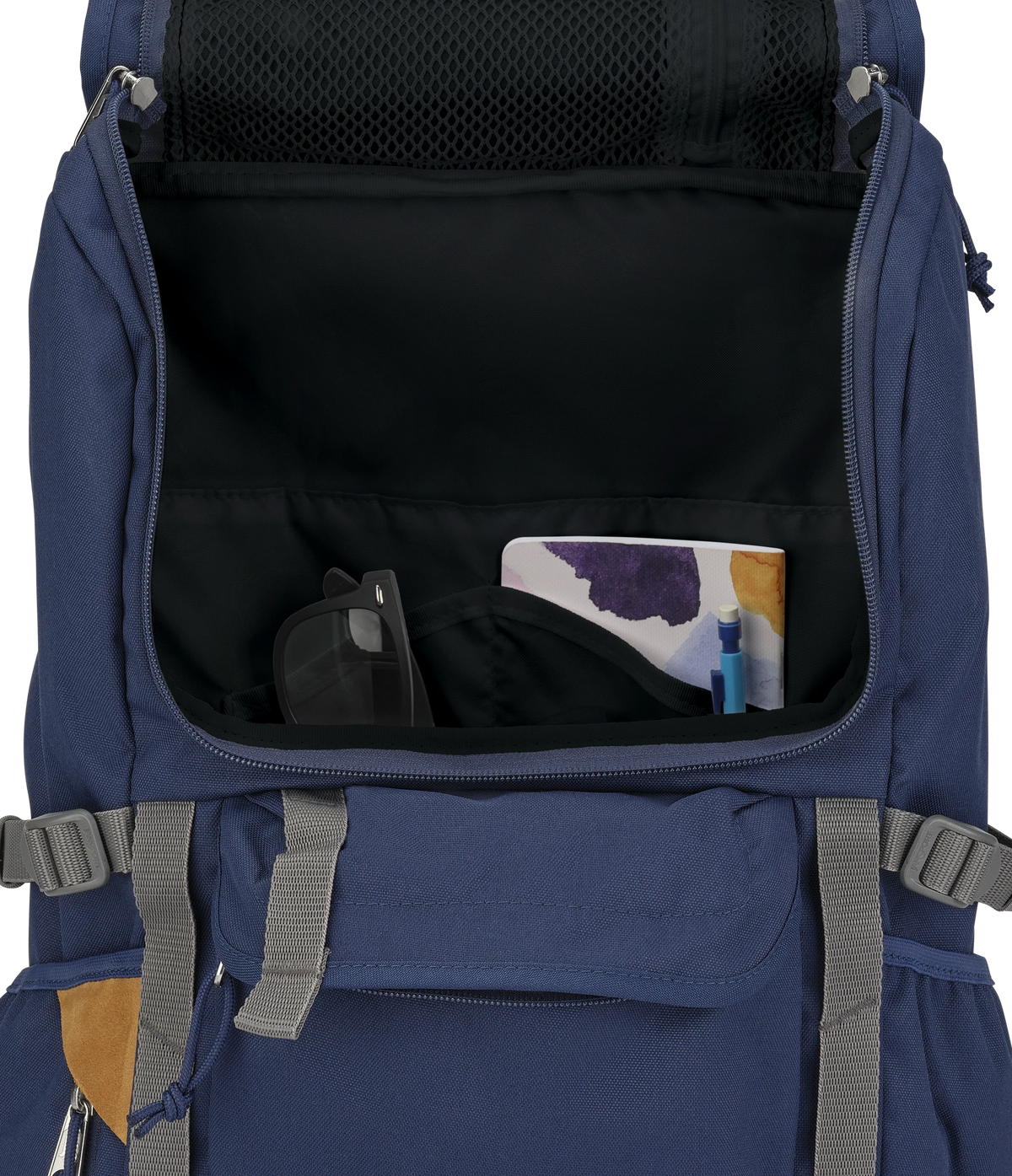 hatchet-backpack-k6 JS0A47J4003-DET3.webp