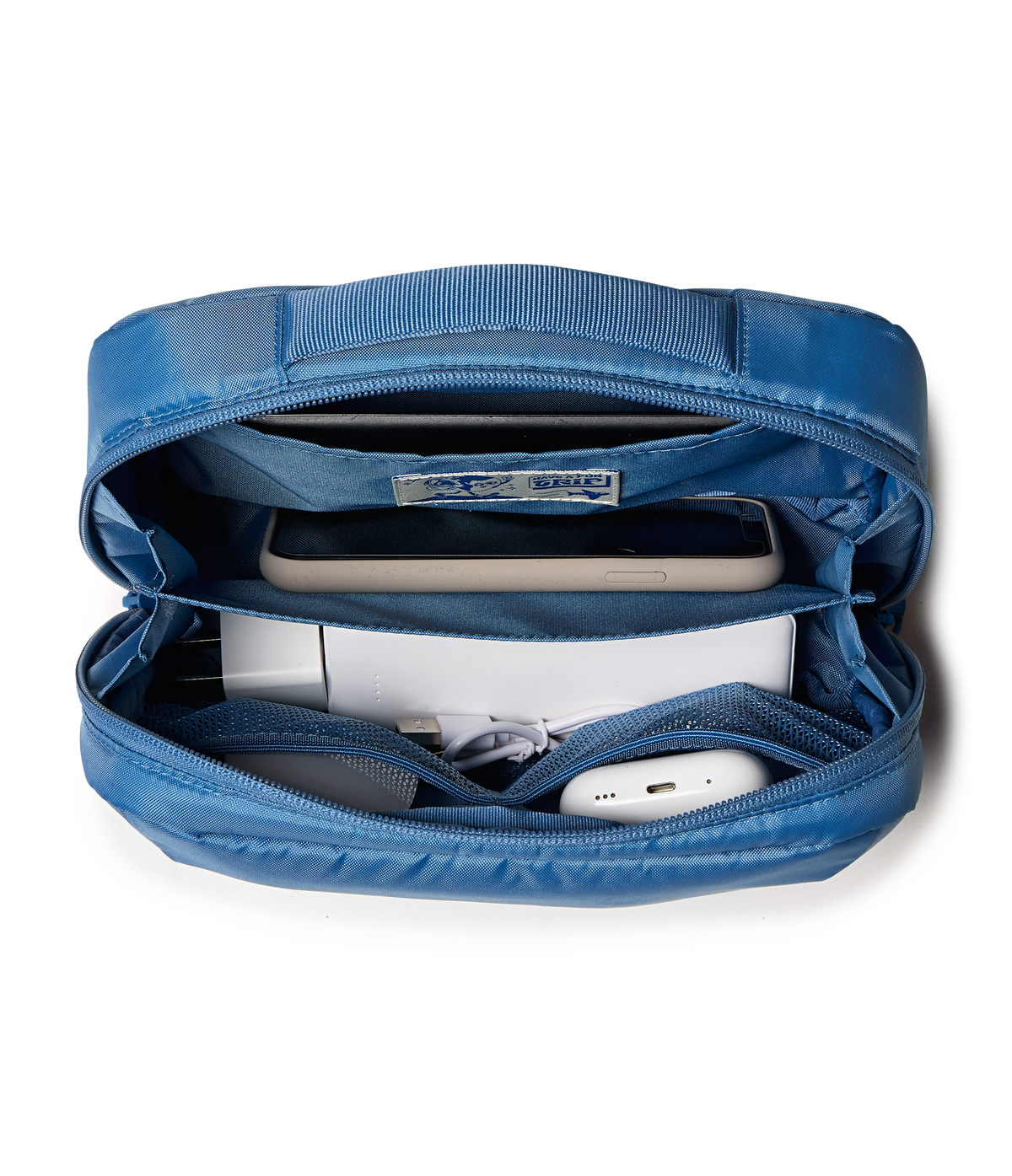 good-latitude-tech-organizer-z3 JS0A86EVEW5-DET3.png